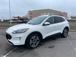 2020 Ford Escape IV, белый, 1550000 рублей, вид 1