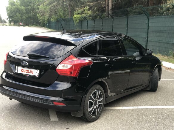 2012 Ford Focus III, чёрный, 950000 рублей - вид 3