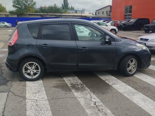 2010 Renault Scenic Grand III, серебристый, 550000 рублей, вид 2