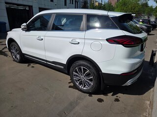 2024 Geely Atlas Pro, белый, 2350000 рублей, вид 5