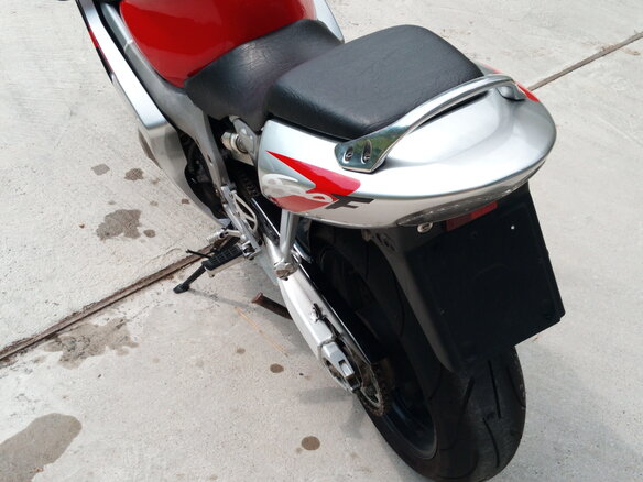 1999 Honda CBR 600F, красный, 300000 рублей - вид 1