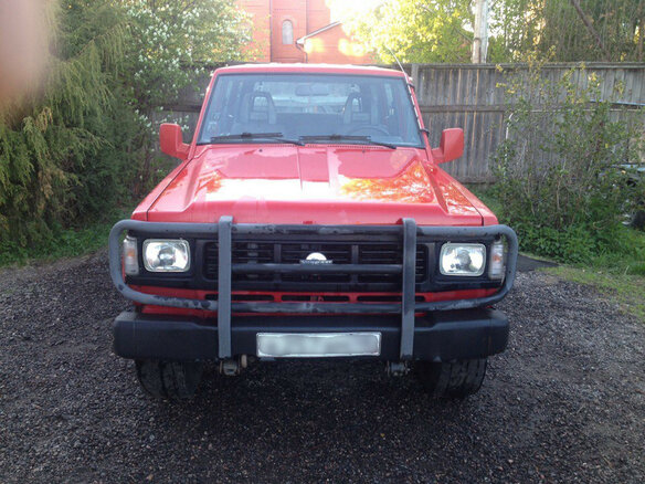 1992 Nissan Patrol III (K160, K260), красный