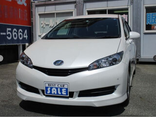 2010 Toyota Wish II, белый, 1100000 рублей, вид 1