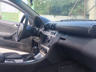 2005 Mercedes-Benz C-Класс 180 II (W203) Рестайлинг, серый, 650000 рублей, вид 5