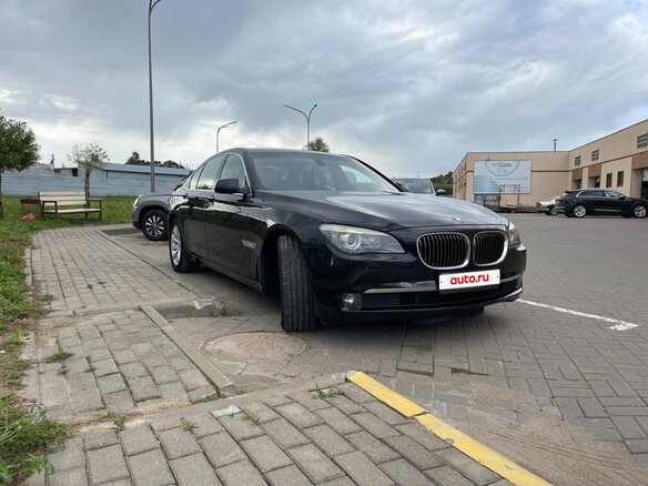 2009 BMW 7 серии 730d V (F01/F02/F04), чёрный, 1404777 рублей - вид 2