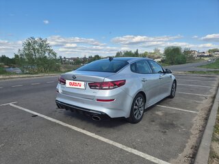 2019 Kia Optima IV Рестайлинг, серебристый, 1660000 рублей, вид 5