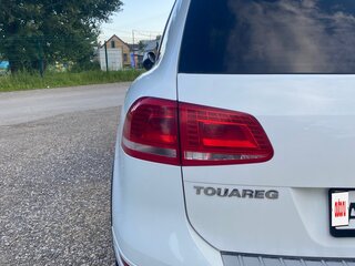 2013 Volkswagen Touareg II, белый, 2200000 рублей, вид 4