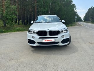 2017 BMW X5 30d III (F15), белый, 4900000 рублей, вид 3