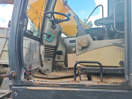 2010 Hyundai R170W, жёлтый, 7000000 рублей, вид 3