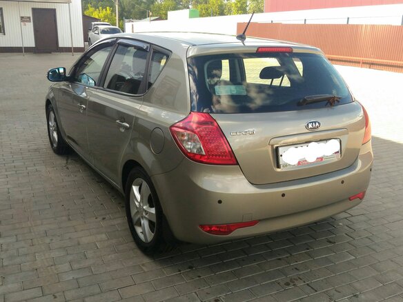 2011 Kia Ceed I Рестайлинг, золотистый - вид 6