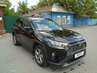 2020 Toyota RAV4 V (XA50), чёрный, 3550000 рублей, вид 2