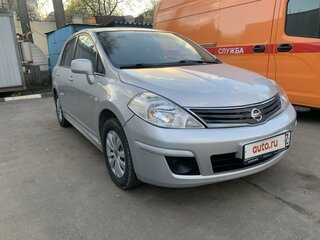 2012 Nissan Tiida I Рестайлинг, серебристый, 930000 рублей, вид 4
