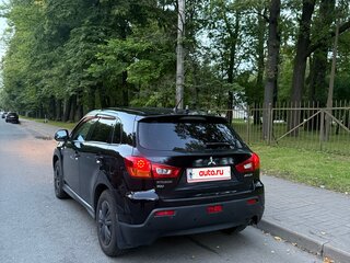 2011 Mitsubishi ASX I, чёрный, 950000 рублей, вид 4