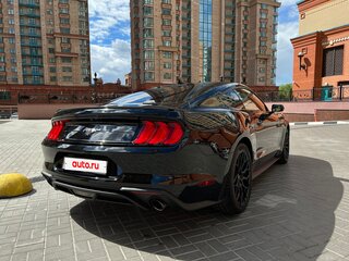2020 Ford Mustang VI Рестайлинг, чёрный, 2800000 рублей, вид 3