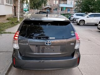 2018 Toyota Prius Alpha I (ZVW40/41) Рестайлинг, серый, 1750000 рублей, вид 4