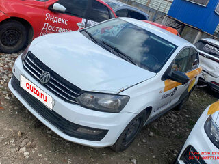 2019 Volkswagen Polo V Рестайлинг, белый, 730000 рублей, вид 1