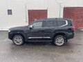 2023 Toyota Land Cruiser 300 Series, чёрный, 14300000 рублей - вид 2