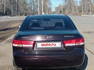 2005 Hyundai Sonata V (NF), пурпурный, 720000 рублей, вид 3