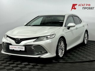 Toyota Camry VIII (XV70)