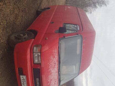 1998 Isuzu Elf (N-series), красный, 850000 рублей, вид 2