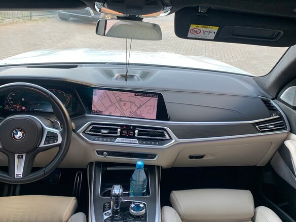 2019 BMW X7 M50d I (G07), белый, 9900000 рублей - вид 5