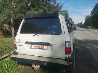 1996 Toyota Land Cruiser 80 Series Рестайлинг, белый, 900000 рублей, вид 3