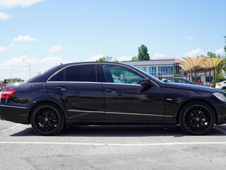 2009 Mercedes-Benz E-Класс 350 IV (W212, S212, C207), чёрный, 1200000 рублей, вид 4