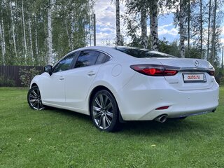 2019 Mazda 6 III (GJ) Рестайлинг 2, белый, 2650000 рублей, вид 3