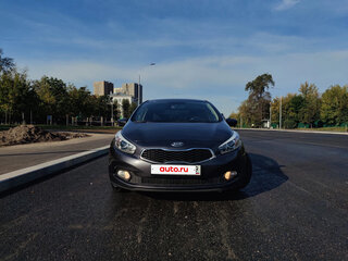 2013 Kia Ceed II, серый, 1150000 рублей, вид 5