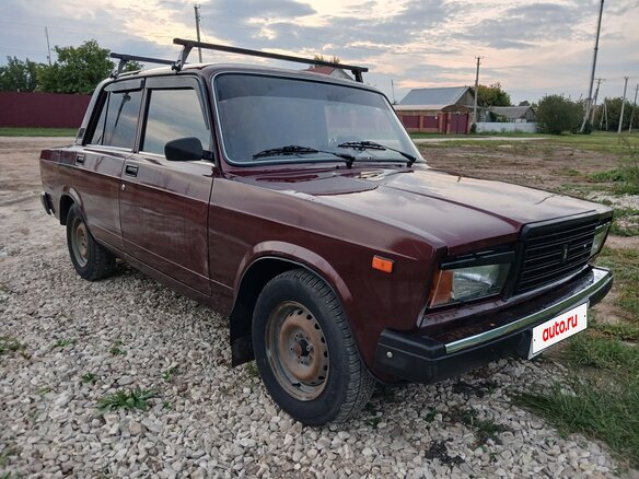 2011 Lada (ВАЗ) 2107, красный