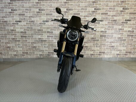 2023 Honda CB 650R, синий, 935000 рублей, вид 5