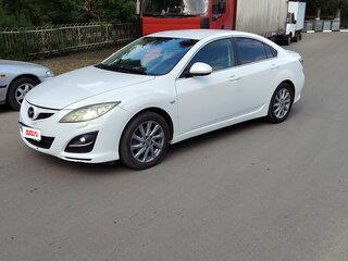 2010 Mazda 6 II (GH) Рестайлинг, белый, 650000 рублей, вид 1