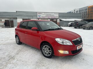 2012 Skoda Fabia II Рестайлинг, красный, 650000 рублей, вид 3