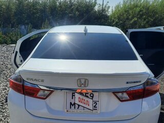 2015 Honda Grace I, белый, 1000000 рублей, вид 2