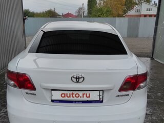2011 Toyota Avensis III Рестайлинг, белый, 1499000 рублей, вид 3