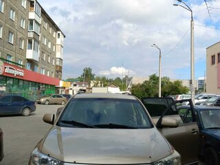 2011 Toyota Highlander II (XU40) Рестайлинг, бежевый, 2050000 рублей, вид 1