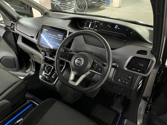 2020 Nissan Serena V (C27) Рестайлинг, серый, 2490000 рублей - вид 12