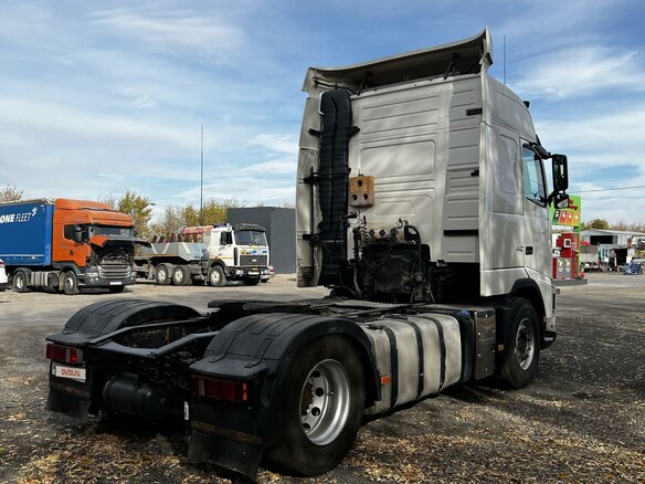2013 Volvo FH, белый, 4800000 рублей - вид 3