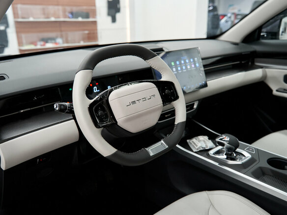 2026 Jetour Dashing I, серый, 2939900 рублей - вид 8