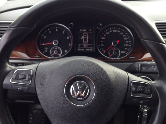 2011 Volkswagen Passat CC I, белый - вид 2