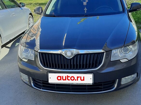 2011 Skoda Superb DSG II, коричневый, 870000 рублей