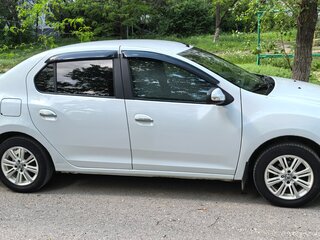 2014 Renault Logan II, белый, 650000 рублей, вид 2