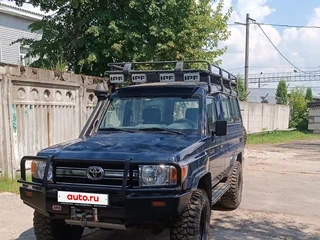 2012 Toyota Land Cruiser 78 70 Series Рестайлинг 1, синий, 6150000 рублей, вид 4