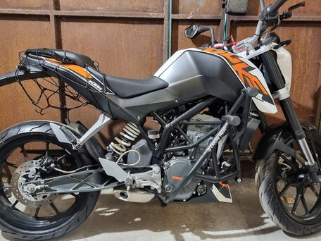 2014 KTM 200 Duke, белый, 200000 рублей, вид 1