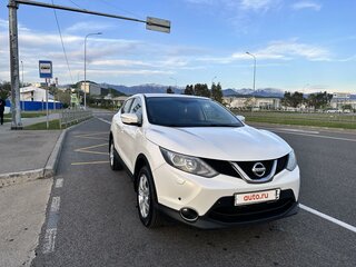 2014 Nissan Qashqai II, белый, 1590000 рублей, вид 2