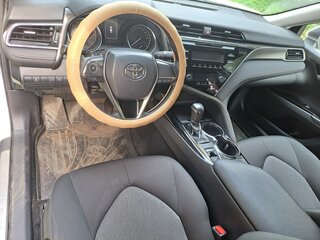 2018 Toyota Camry VIII (XV70), белый, 2500000 рублей, вид 5