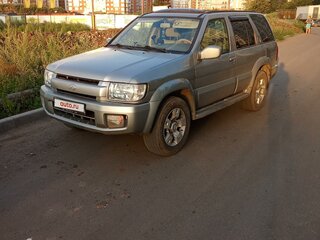 2000 Infiniti QX4 I, серебристый, 755000 рублей, вид 3