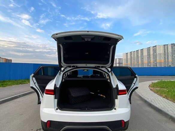 2019 Jaguar E-Pace I, белый, 2800000 рублей - вид 13