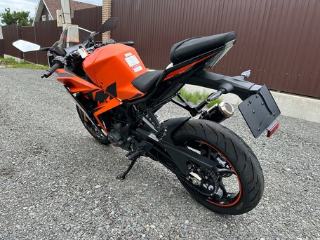 2022 KTM RC 390, красный, 580000 рублей, вид 4