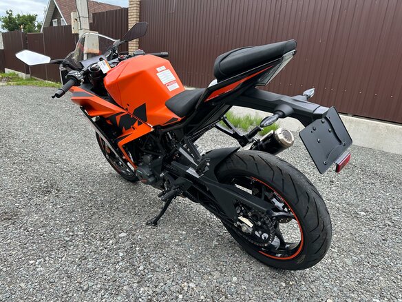 2022 KTM RC 390, красный, 580000 рублей - вид 3